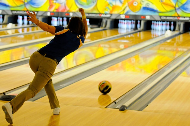 bowling-696132_640.jpg